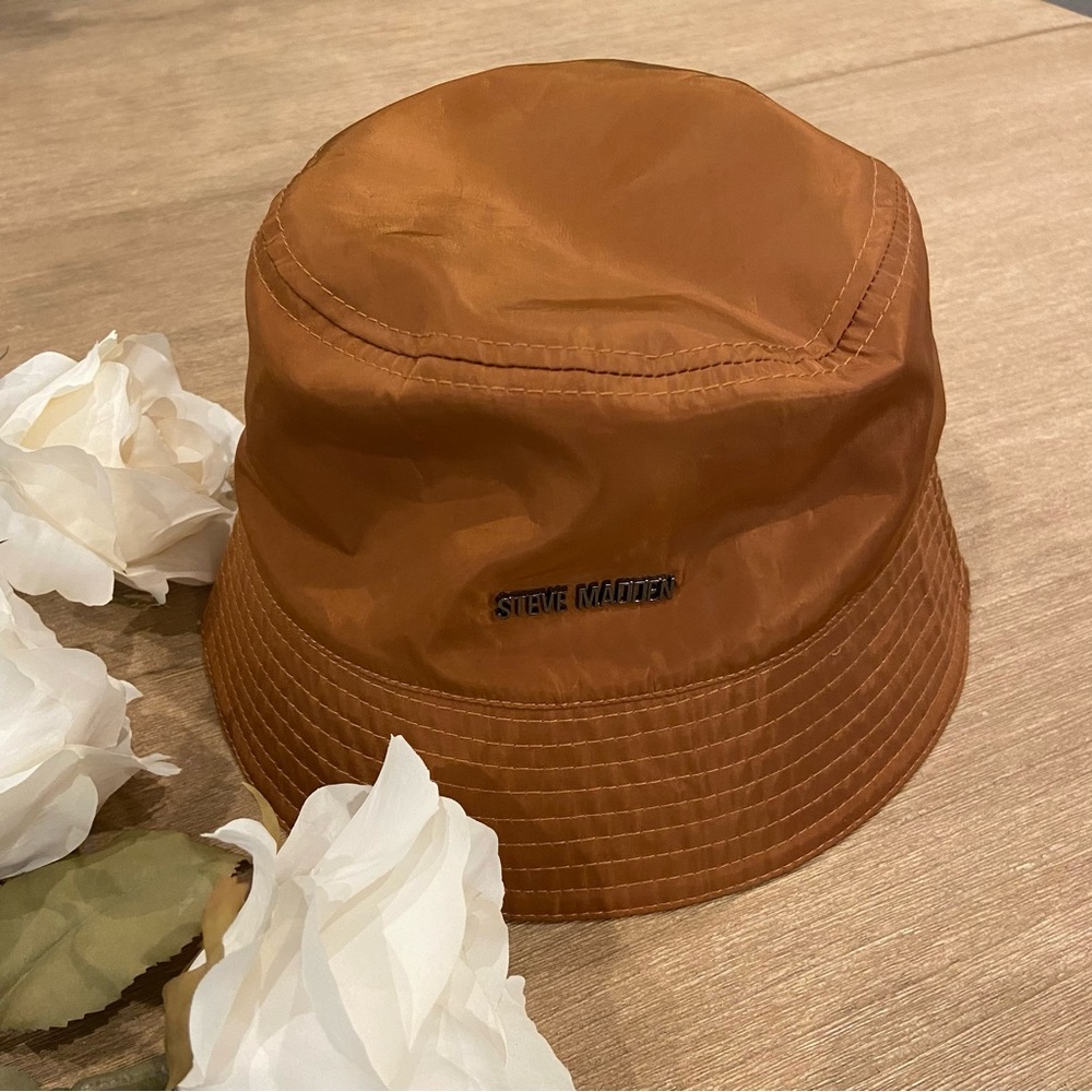 Steve Madden Brown Bucket Hat